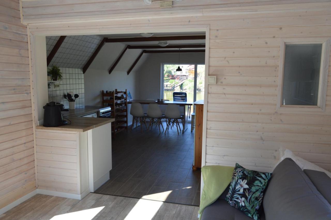 Intertranscoop Lake House Vámosszabadi Eksteriør billede